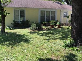 8636 Riley St, Overland Park, KS 66212