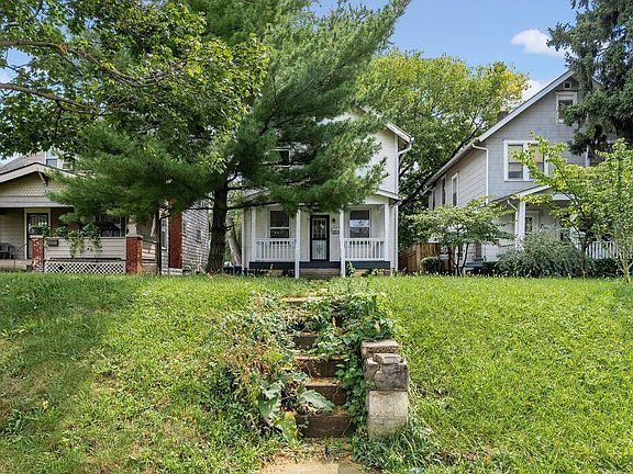 2nd image of 2115 Sullivant Ave