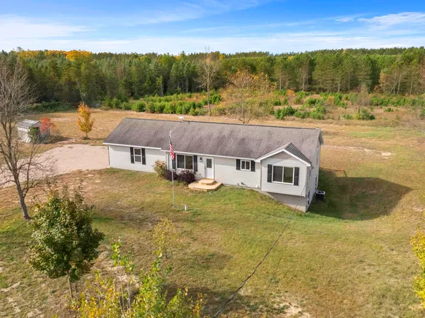348 S Haze Rd, Beulah, MI 49617