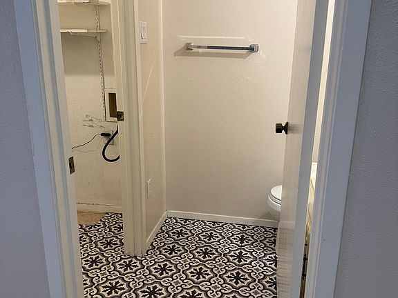 4th image of 865 Dublin Dr