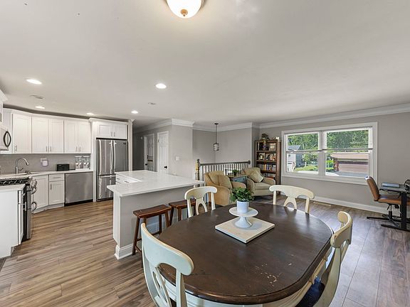 5th image of 3005 Scenicwood Ln
