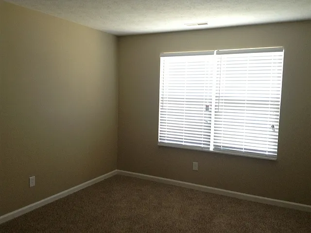 10827 Tanbark Dr — Photo 11