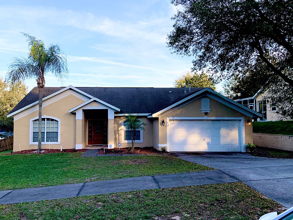 1st image of 831 Elm Forest Dr