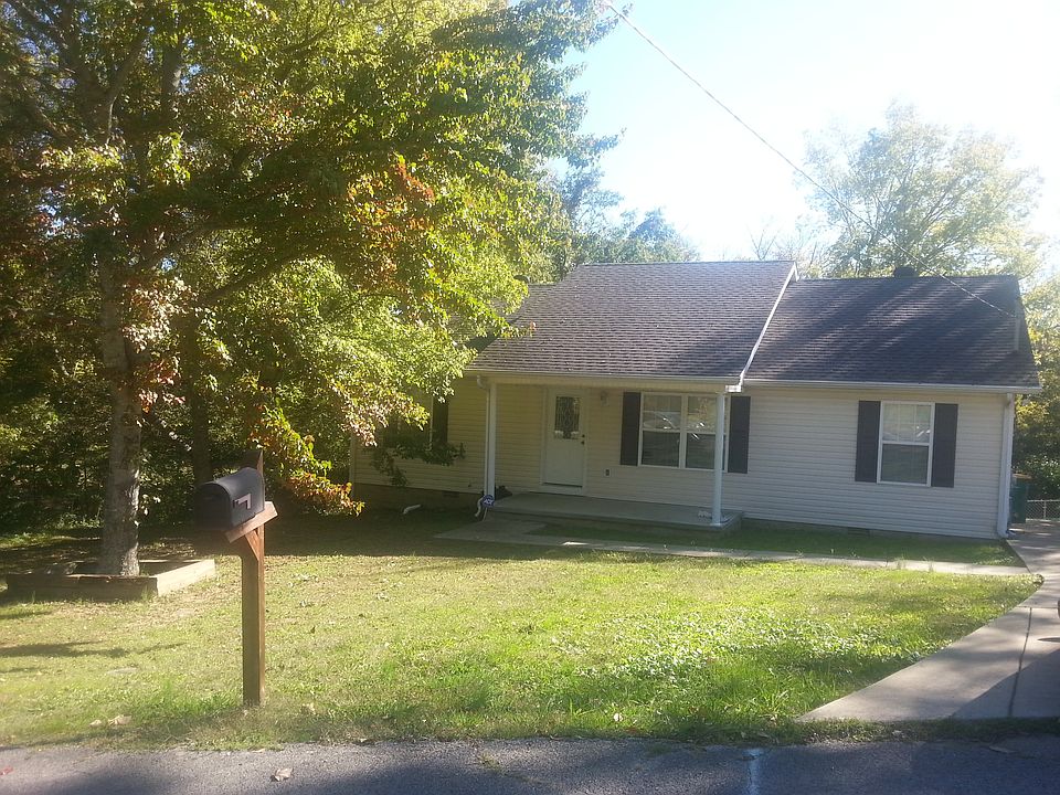 2nd image of 525 Centennial Ave
