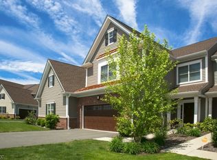 6 Cabell Ct, Morristown, NJ 07960