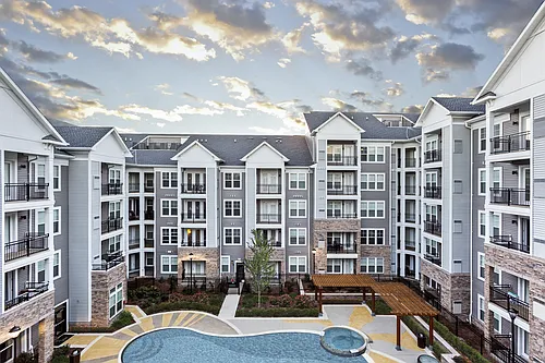 The Sutton Apartments Photo 1