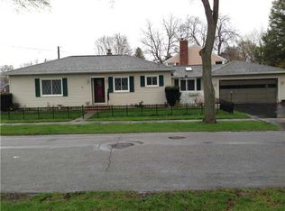 3568 Saint Paul Blvd, Rochester, NY 14617