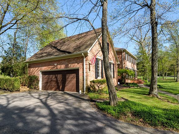 5th image of 145 Rosswood Dr