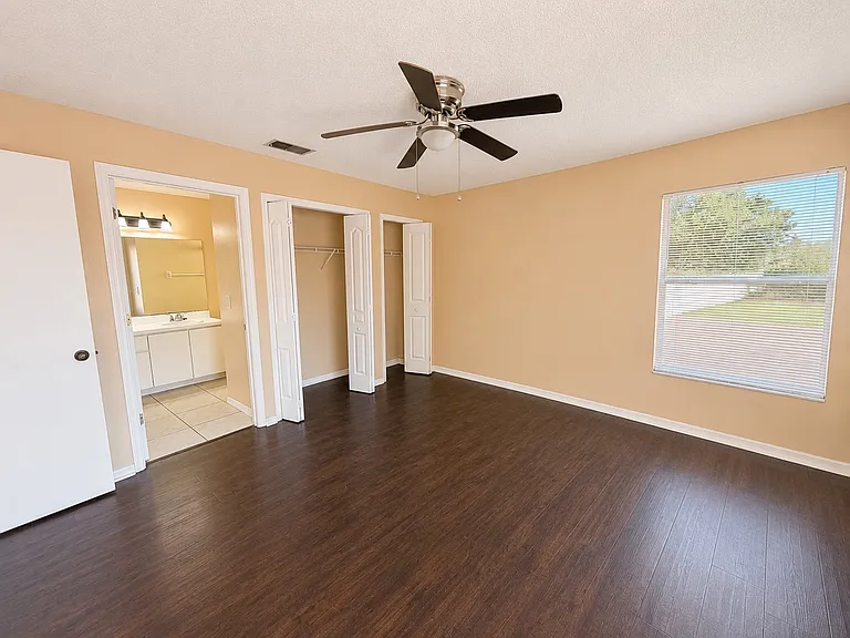 1216 Himalayan Ct — Photo 8