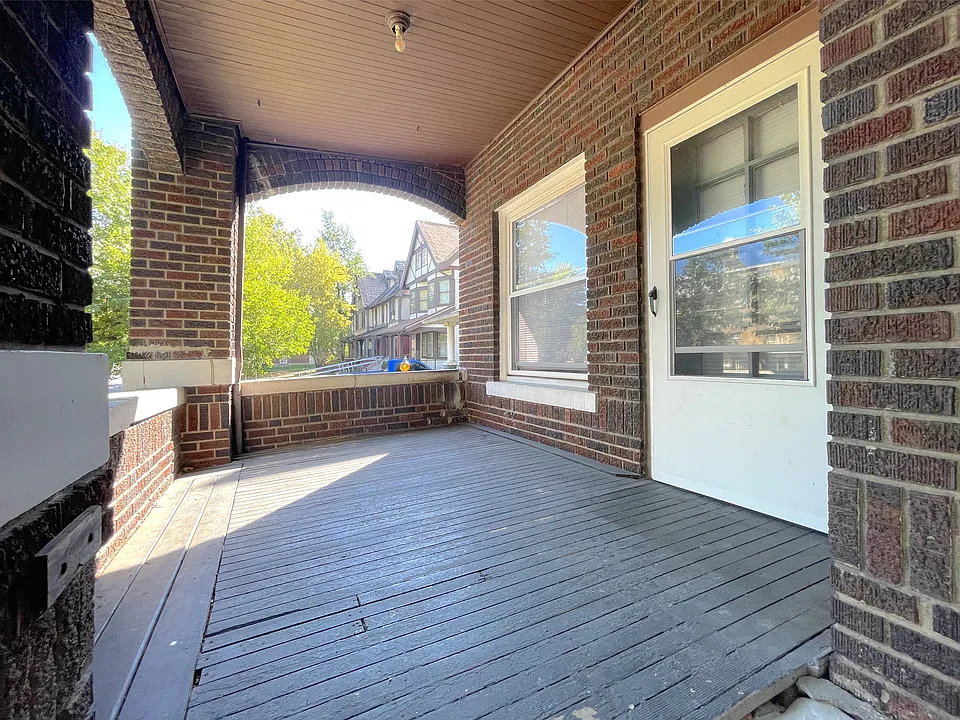 11305 Clifton Blvd #1