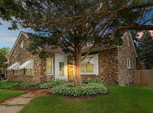 1802 75th St, Kenosha, WI 53143