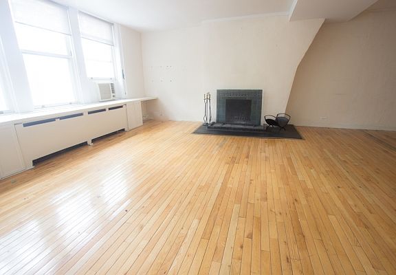 2nd image of 280 W 11th St APT 4B