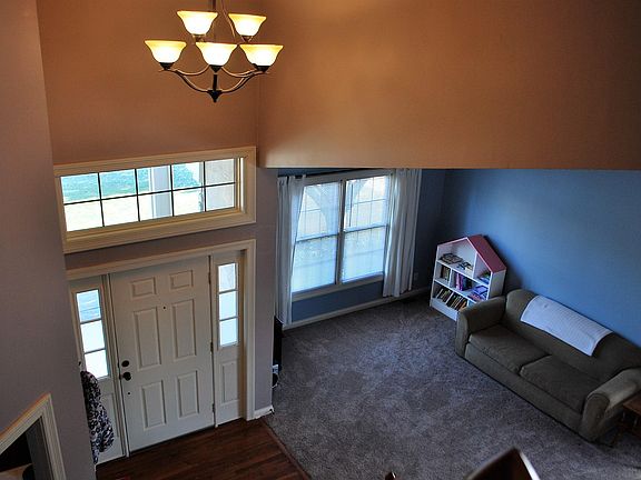 2nd image of 9634 Wagonwood Dr