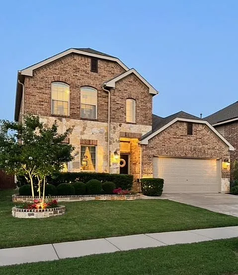 8720 Devonshire Dr — Photo 4