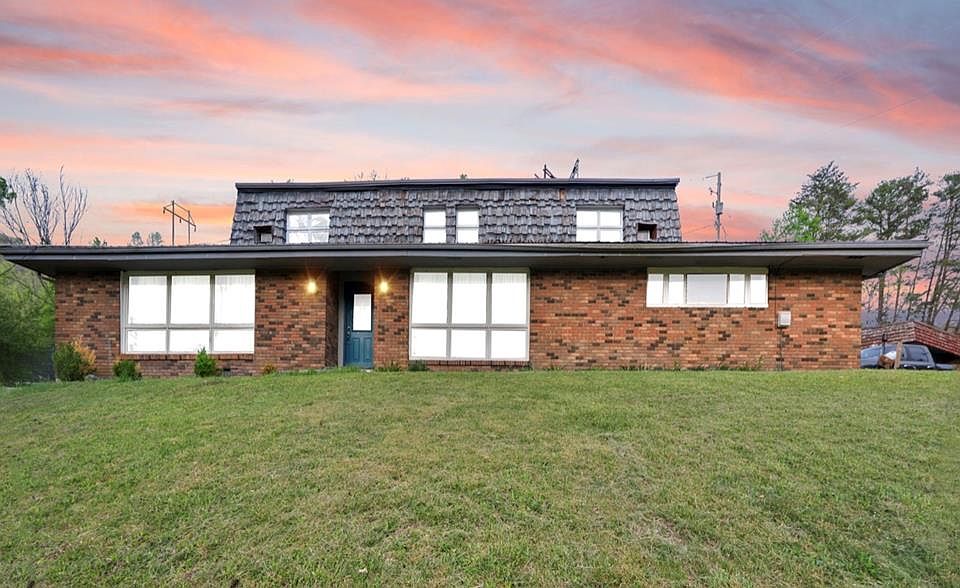 1st image of 15 Napier Ridge Rd