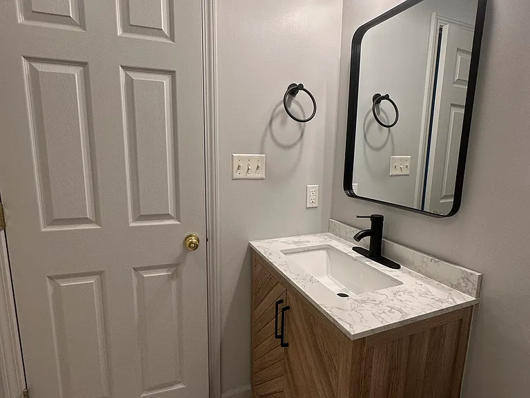 Braxton Ln — Photo 12