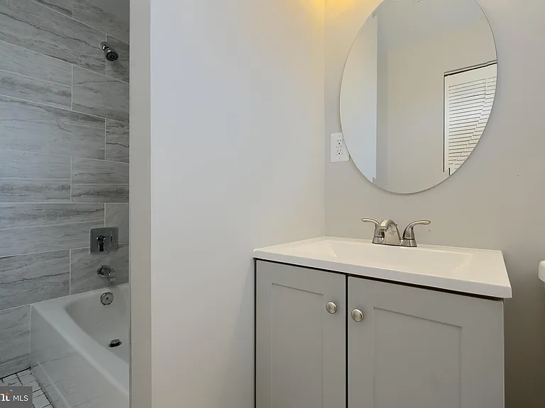 1727 Magnolia Ave — Photo 13