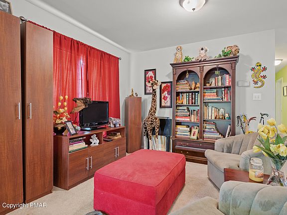 3rd image of 652 San Simeon Pl