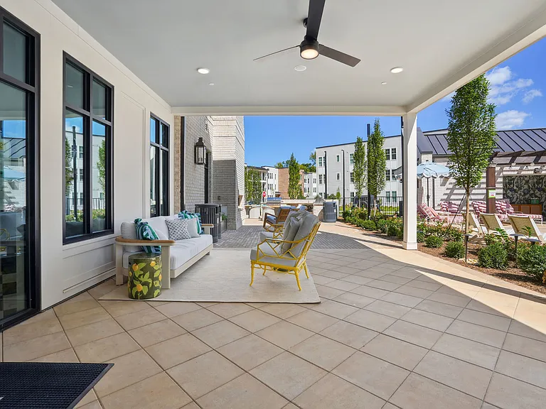 NOVEL Davidson by Crescent Communities — Photo 13