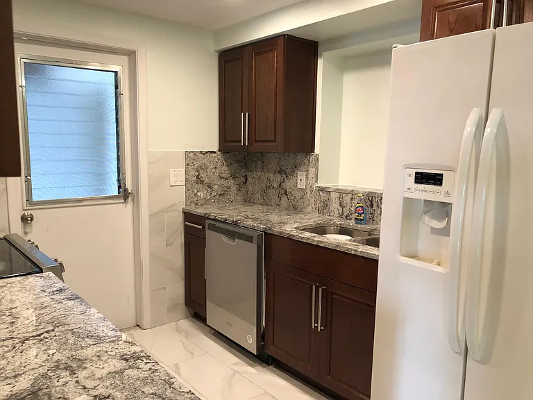 5121 Dove Dr — Photo 7