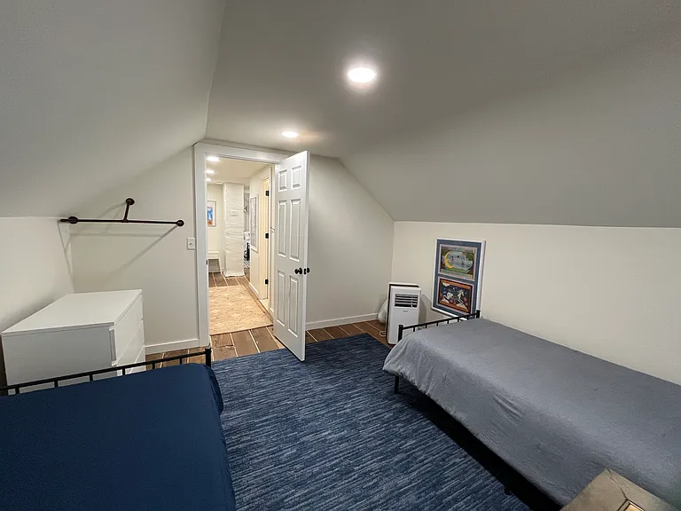1124 Arbor St — Photo 23