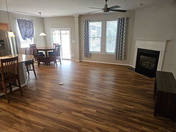 4th image of 1432 Dairy Glen Dr