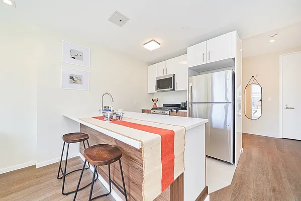 Rented by Living New York | media 23