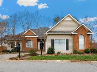 5328 Old Plantation Cir, Winston Salem, NC 27104