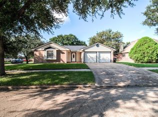 6726 Grant Dr, Richmond, TX 77469