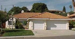 1st image of 318 Carlson Ct