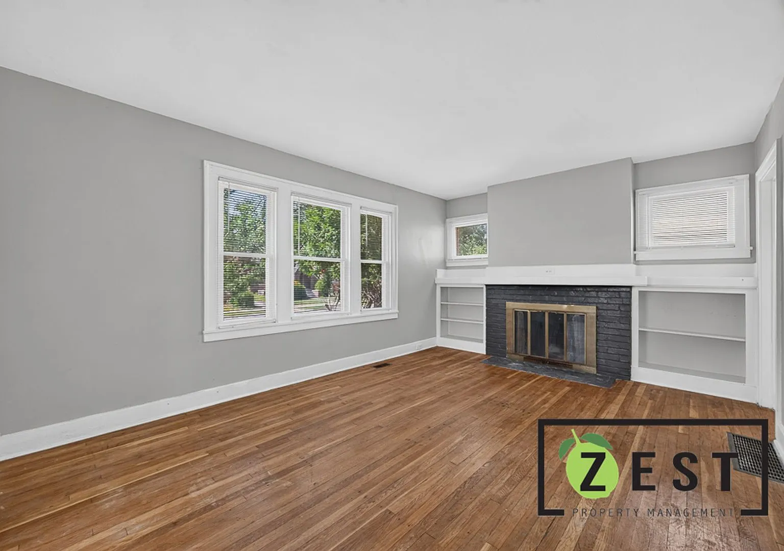 Updated 3 Bed Homes Minutes from Mack & East English Village — Photo 2