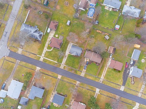 5th image of 13462 Yager Dr