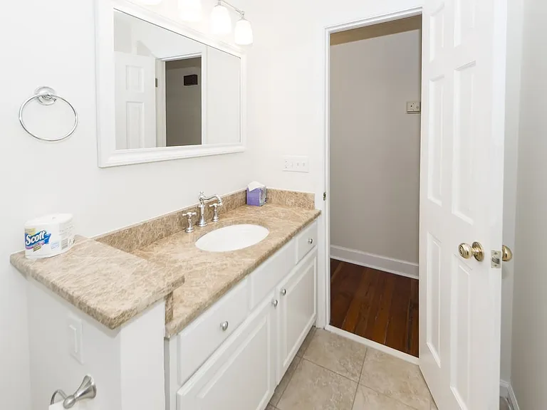 923 River Rd — Photo 21