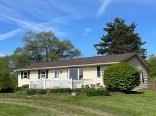 6025 Dresden Rd, Zanesville, OH 43701