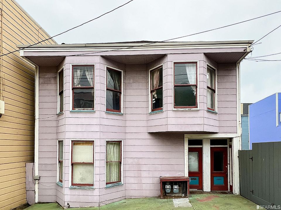 1st image of 327 Russia Ave