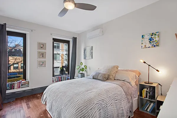 Rented by Compass | media 4