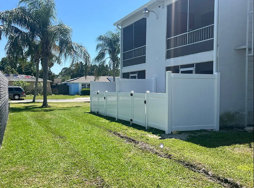 Building Photo - Coral Key