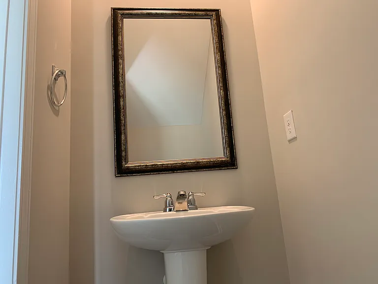 2068 Nuthatch Dr — Photo 14