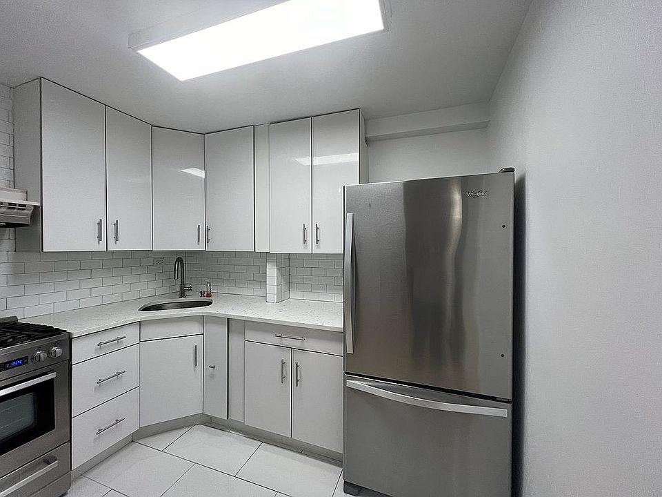1st image of 8912 170th St #1C