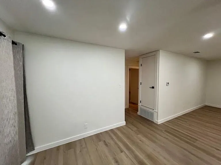 8012 Pinedale Cv #A — Photo 12