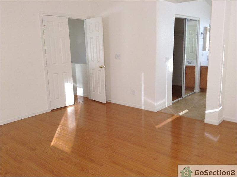 2nd image of 8024 Cool Springs St