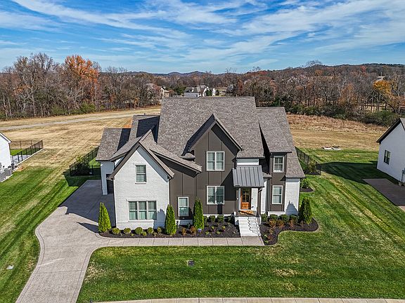 3rd image of 4649 Majestic Meadows Dr