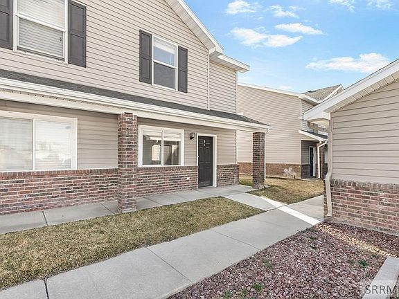 2nd image of 448 Raven Way APT D