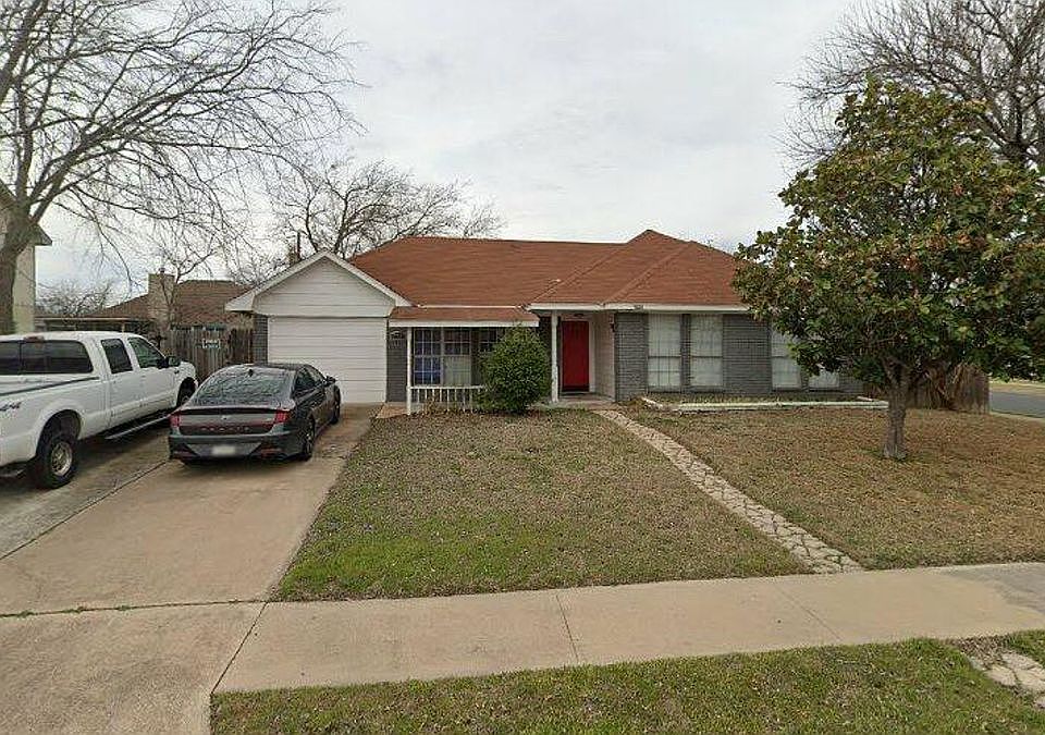 1st image of 2701 Copperhead Dr