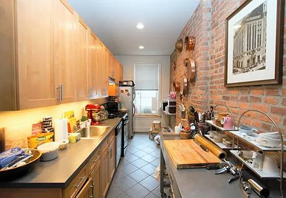 Rented by R New York | media 21