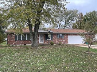 383 Vernon St, Sullivan, MO 63080