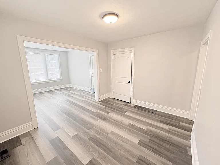 2837 Meramec St #1E — Photo 4