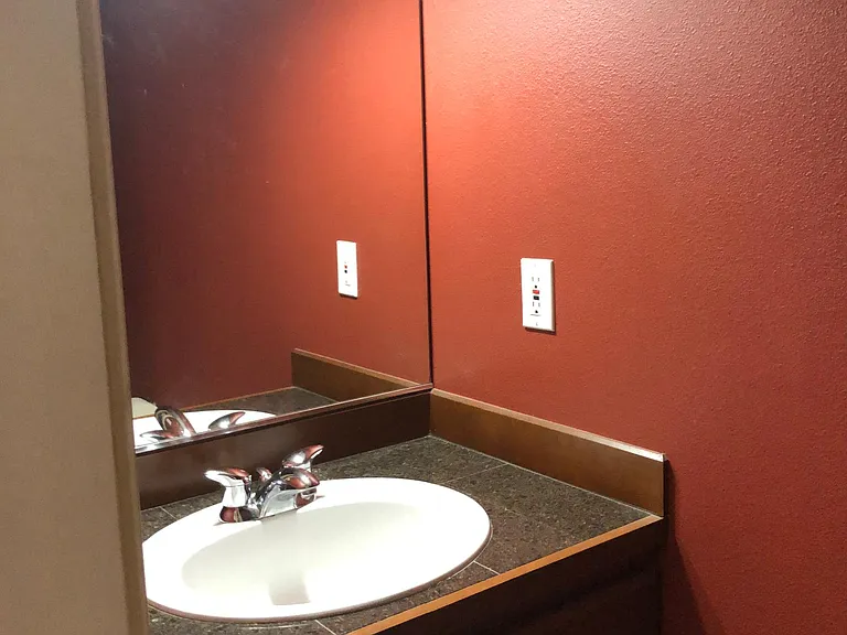 Half bath/ guest powder room on the main level
