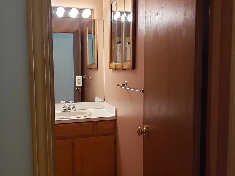 3104 Hager Ln #B — Photo 13
