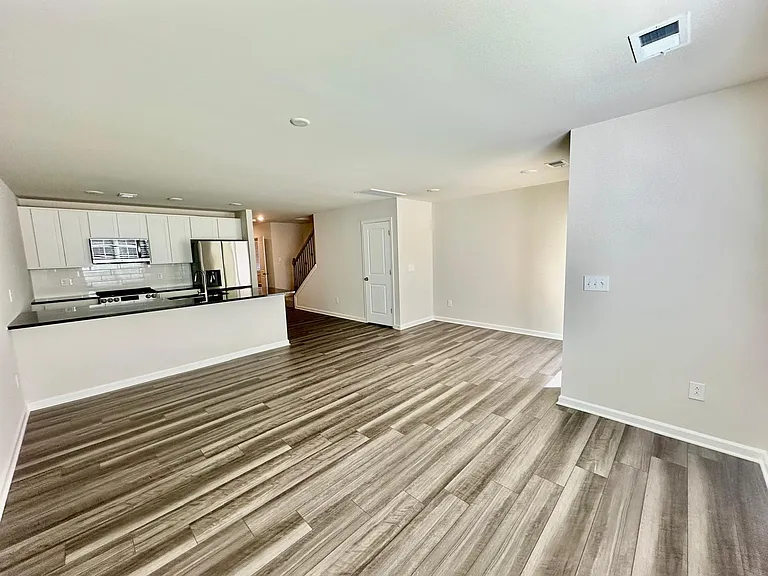 109C Rose Park Ct — Photo 7